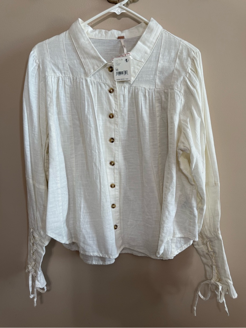 NWT Free People Renaissance Peasant Shirt With Lace Up Sleeves in  Ivory Sz M